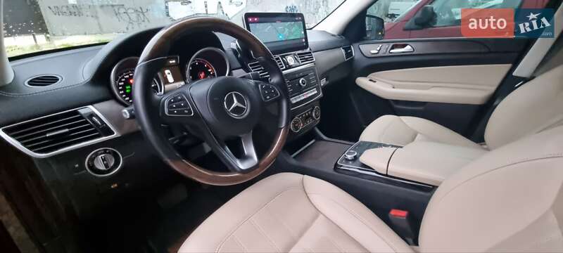 Позашляховик / Кросовер Mercedes-Benz GLS-Class 2016 в Києві фото 10 Позашляховик / Кросовер Mercedes-Benz GLS-Class 2016 в Києві