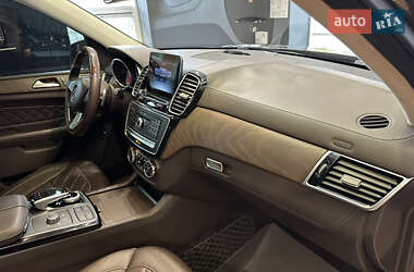 Позашляховик / Кросовер Mercedes-Benz GLS-Class 2016 в 