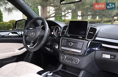 Внедорожник / Кроссовер Mercedes-Benz GLS-Class 2017 в 
