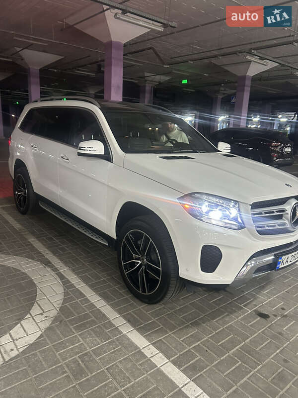 Позашляховик / Кросовер Mercedes-Benz GLS-Class 2017 в Вишневому