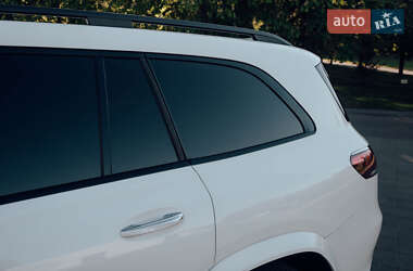 Позашляховик / Кросовер Mercedes-Benz GLS-Class 2020 в 