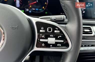 Позашляховик / Кросовер Mercedes-Benz GLS-Class 2019 в 