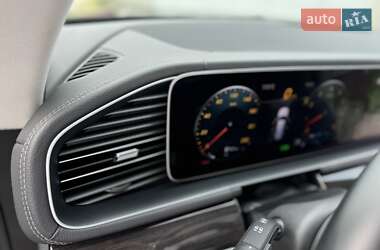 Позашляховик / Кросовер Mercedes-Benz GLS-Class 2019 в 