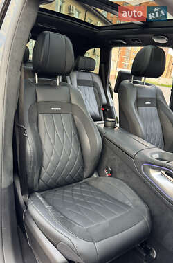 Внедорожник / Кроссовер Mercedes-Benz GLS-Class 2021 в 