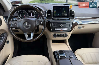 Позашляховик / Кросовер Mercedes-Benz GLS-Class 2016 в 