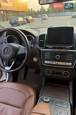 Внедорожник / Кроссовер Mercedes-Benz GLS-Class 2017 в 