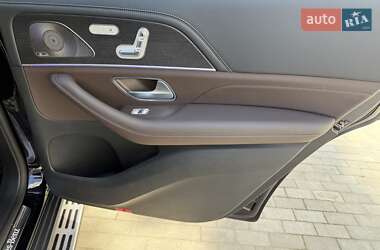 Позашляховик / Кросовер Mercedes-Benz GLS-Class 2023 в 