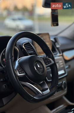 Внедорожник / Кроссовер Mercedes-Benz GLS-Class 2017 в 