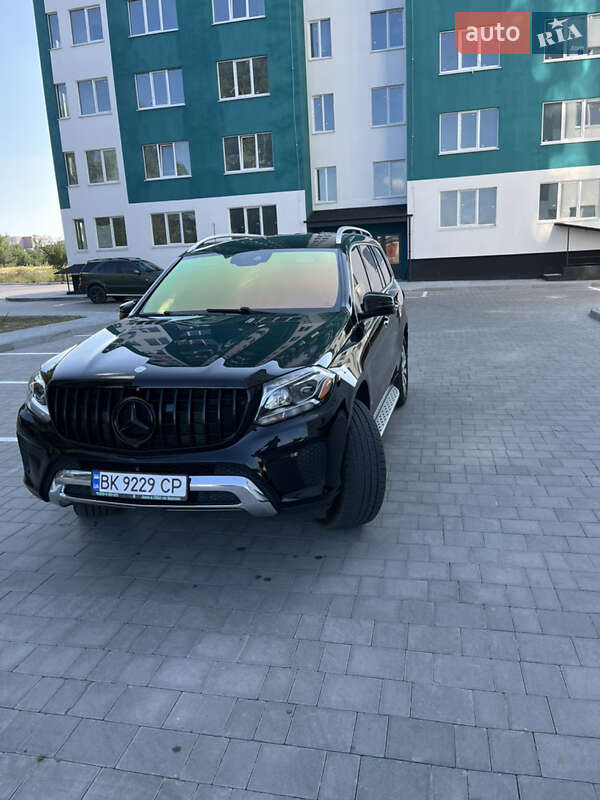 Внедорожник / Кроссовер Mercedes-Benz GLS-Class 2016 в 