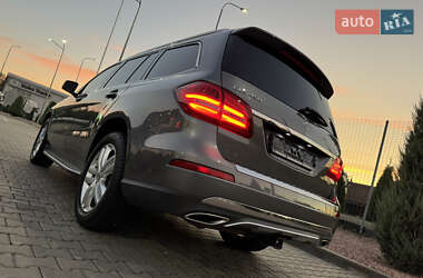 Позашляховик / Кросовер Mercedes-Benz GLS-Class 2017 в 