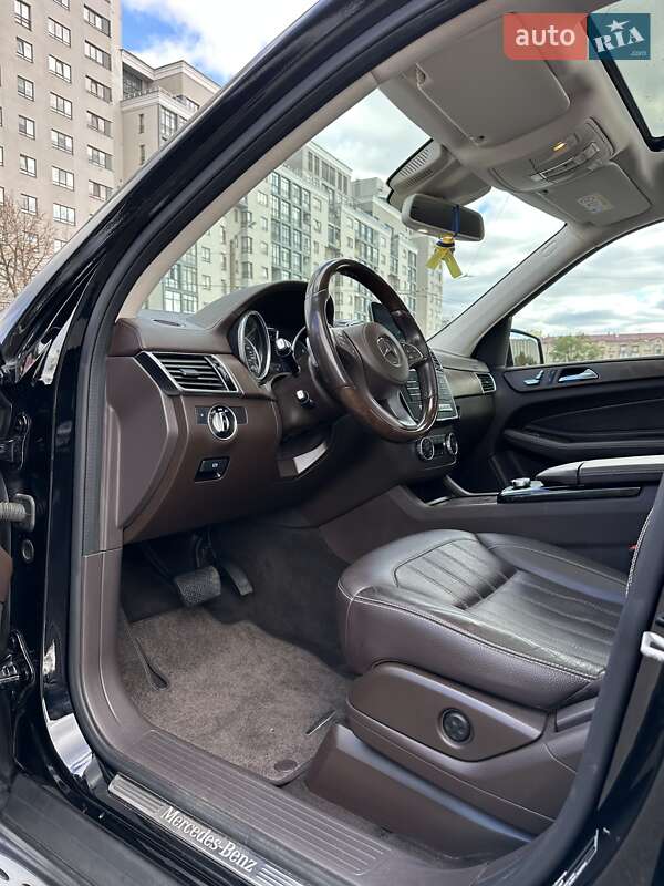 Внедорожник / Кроссовер Mercedes-Benz GLS-Class 2017 в Киеве фото 21 Внедорожник / Кроссовер Mercedes-Benz GLS-Class 2017 в Киеве