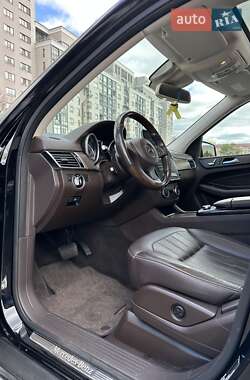 Внедорожник / Кроссовер Mercedes-Benz GLS-Class 2017 в 