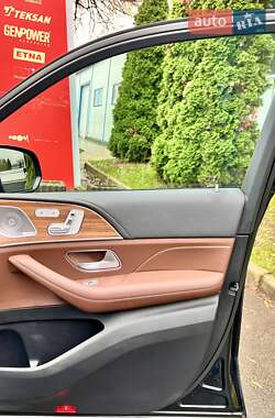 Внедорожник / Кроссовер Mercedes-Benz GLS-Class 2023 в 