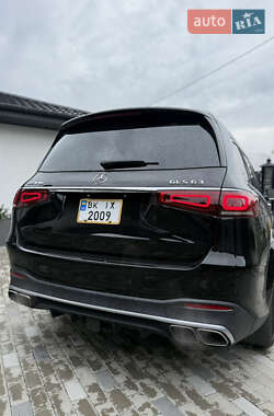 Позашляховик / Кросовер Mercedes-Benz GLS-Class 2021 в 