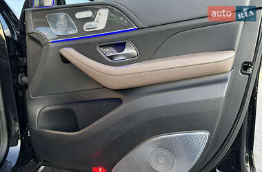 Позашляховик / Кросовер Mercedes-Benz GLS-Class 2021 в 