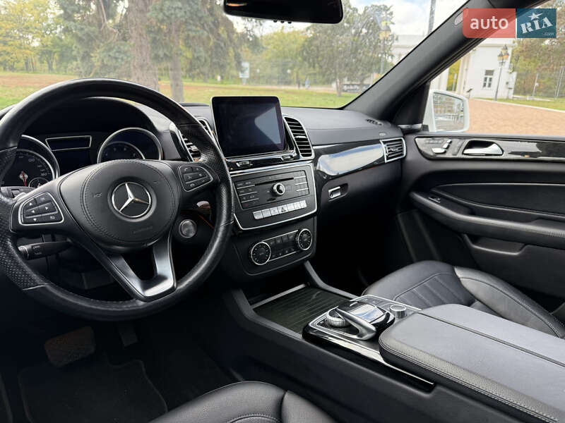 Позашляховик / Кросовер Mercedes-Benz GLS-Class 2016 в Одесі фото 25 Позашляховик / Кросовер Mercedes-Benz GLS-Class 2016 в Одесі