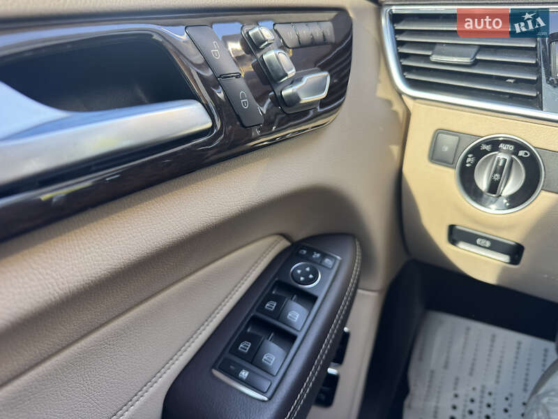 Внедорожник / Кроссовер Mercedes-Benz GLS-Class 2018 в Ровно фото 24 Внедорожник / Кроссовер Mercedes-Benz GLS-Class 2018 в Ровно