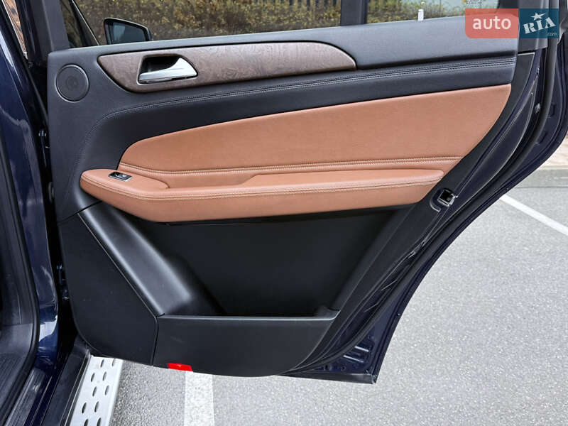 Позашляховик / Кросовер Mercedes-Benz GLS-Class 2016 в Києві