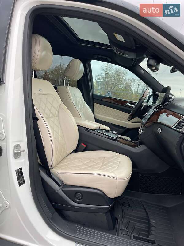 Внедорожник / Кроссовер Mercedes-Benz GLS-Class 2017 в Львове фото 62 Внедорожник / Кроссовер Mercedes-Benz GLS-Class 2017 в Львове