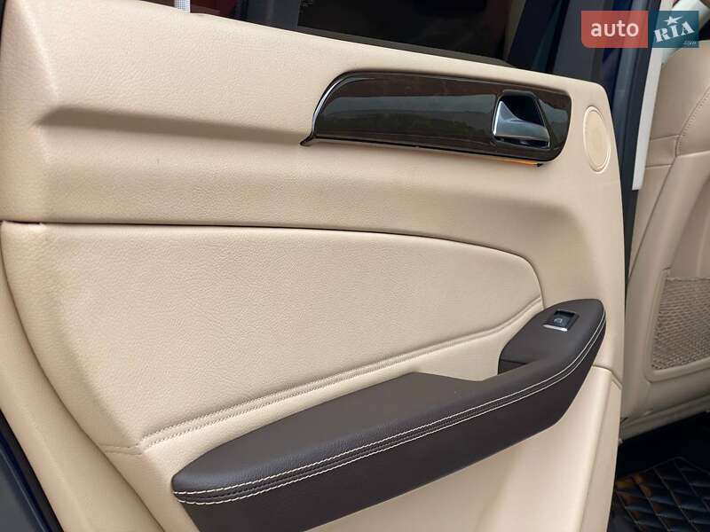 Внедорожник / Кроссовер Mercedes-Benz GLS-Class 2016 в Киеве