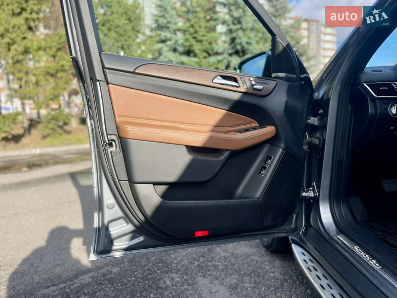 Внедорожник / Кроссовер Mercedes-Benz GLS-Class 2016 в Тернополе фото 14 Внедорожник / Кроссовер Mercedes-Benz GLS-Class 2016 в Тернополе