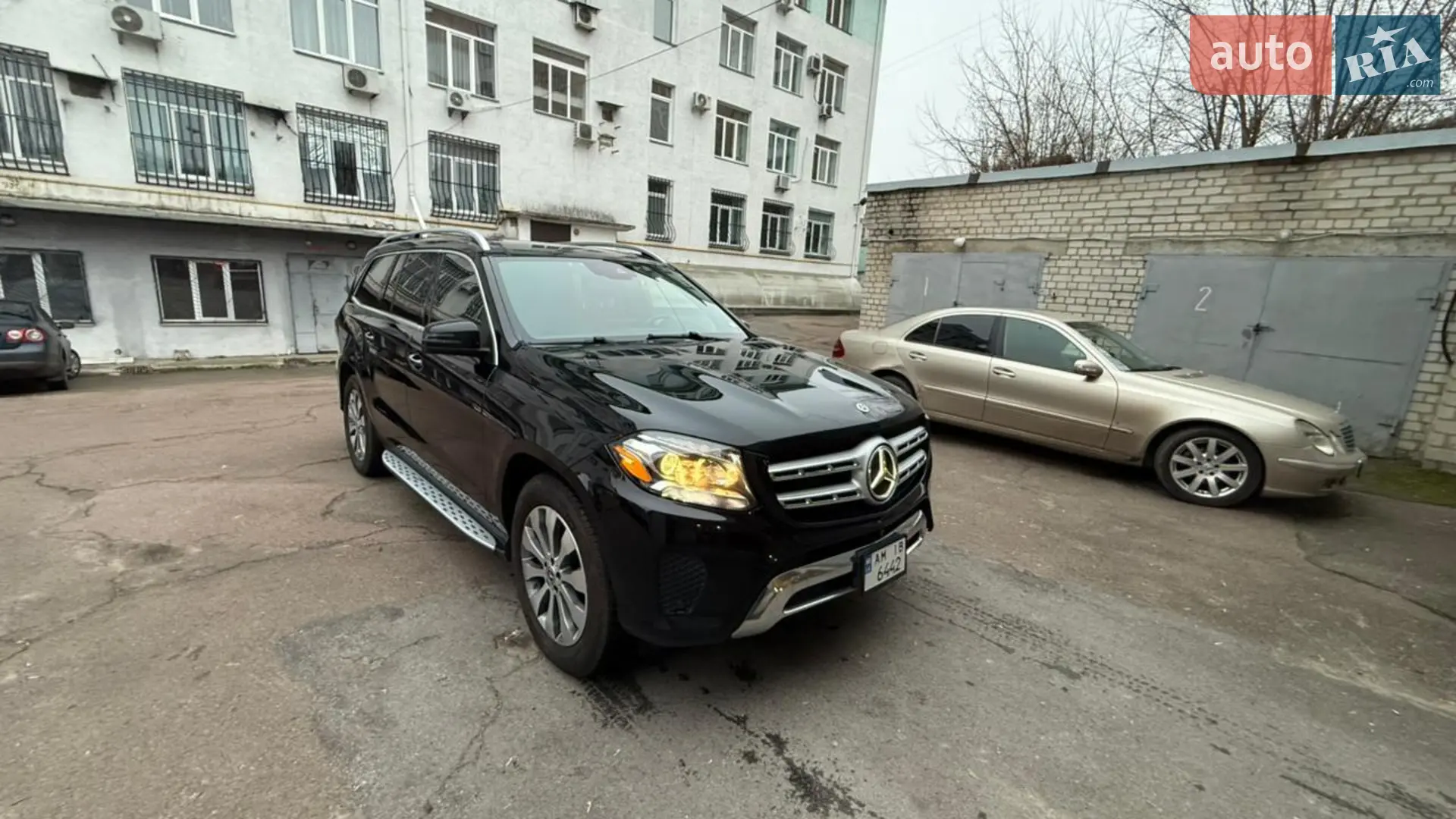 Mercedes-Benz GLS-Class 2017 VIN 4JGDF6EE3JB073582 фото оголошення 34 з 48