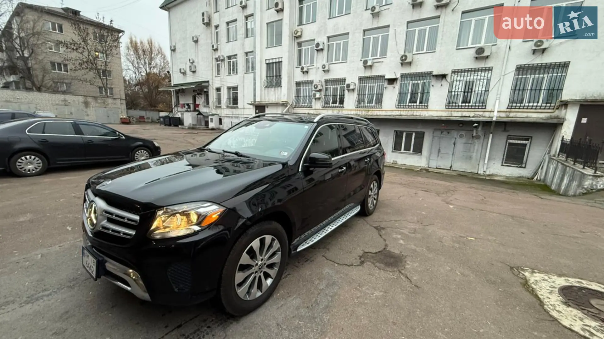 Mercedes-Benz GLS-Class 2017 VIN 4JGDF6EE3JB073582 фото оголошення 36 з 48