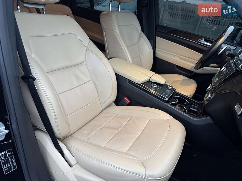 Позашляховик / Кросовер Mercedes-Benz GLS-Class 2016 в Тернополі фото 29 Позашляховик / Кросовер Mercedes-Benz GLS-Class 2016 в Тернополі