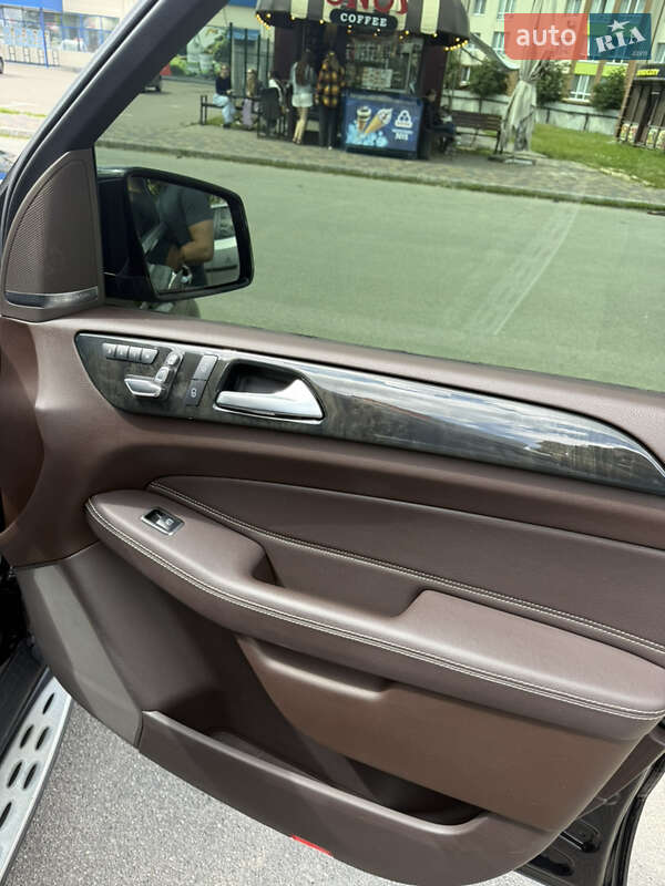 Внедорожник / Кроссовер Mercedes-Benz GLS-Class 2016 в Софиевской Борщаговке