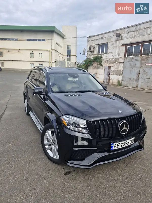 Mercedes-Benz GLS Class 2017 VIN 4JGDF6EE6HA925648 фото оголошення 4 з 35