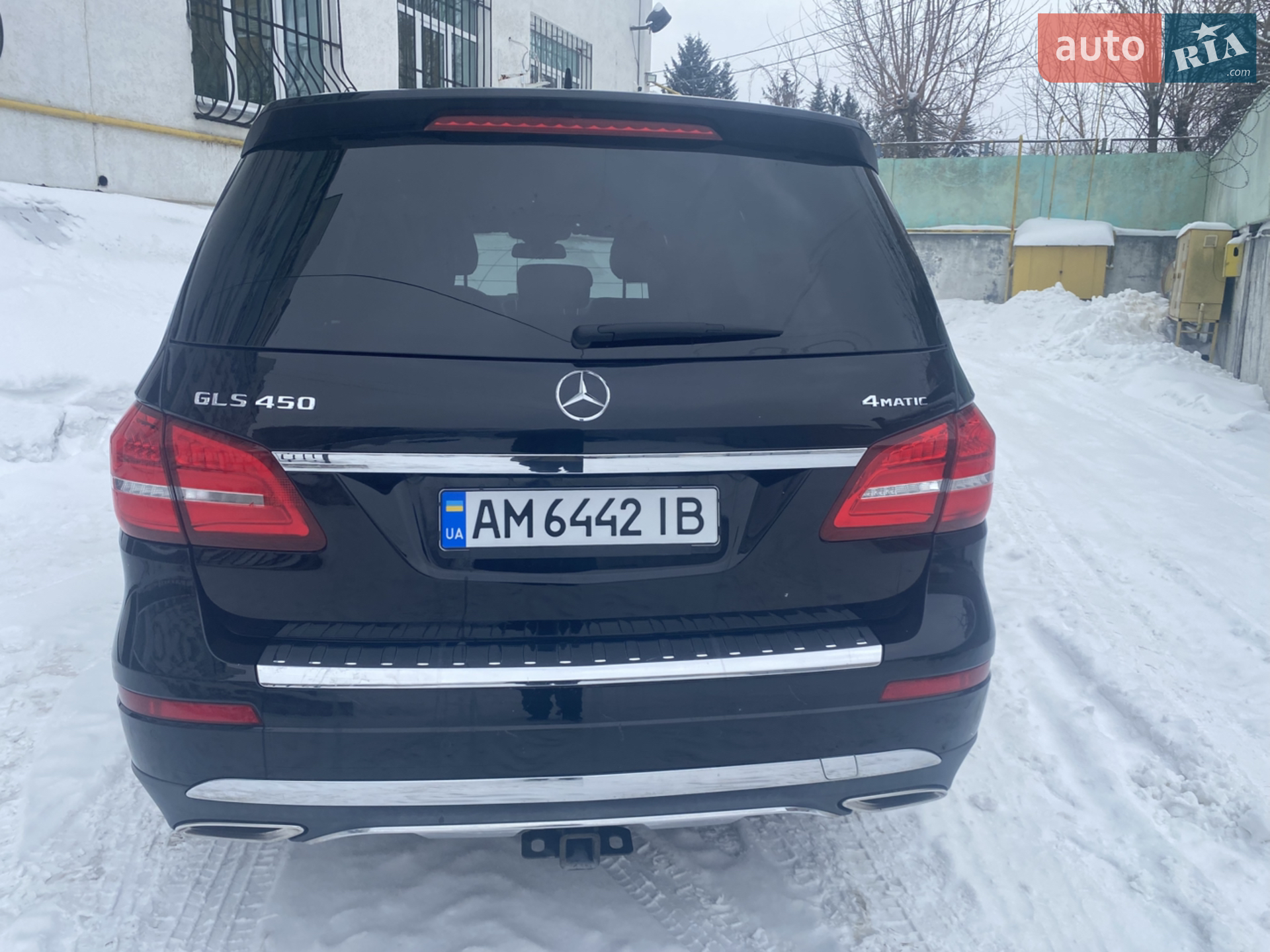 Mercedes-Benz GLS-Class 2017 VIN 4JGDF6EE3JB073582 фото оголошення 11 з 48