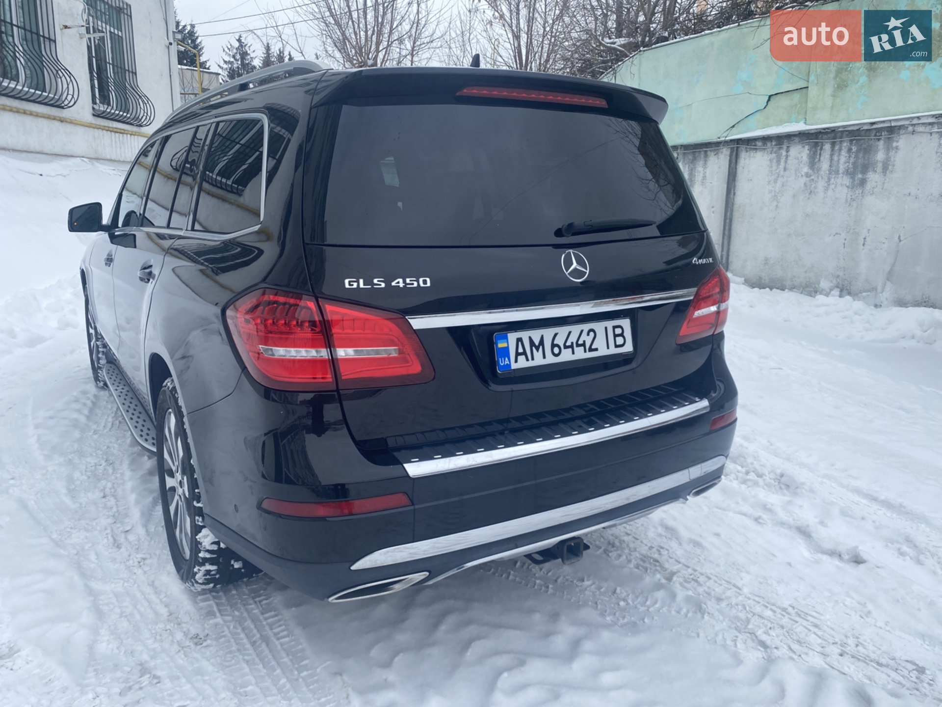 Mercedes-Benz GLS-Class 2017 VIN 4JGDF6EE3JB073582 фото оголошення 12 з 48