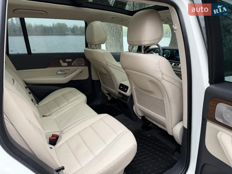 Mercedes-Benz GLS Class 2019 VIN WDC1679231A097984 фото оголошення 11 з 49