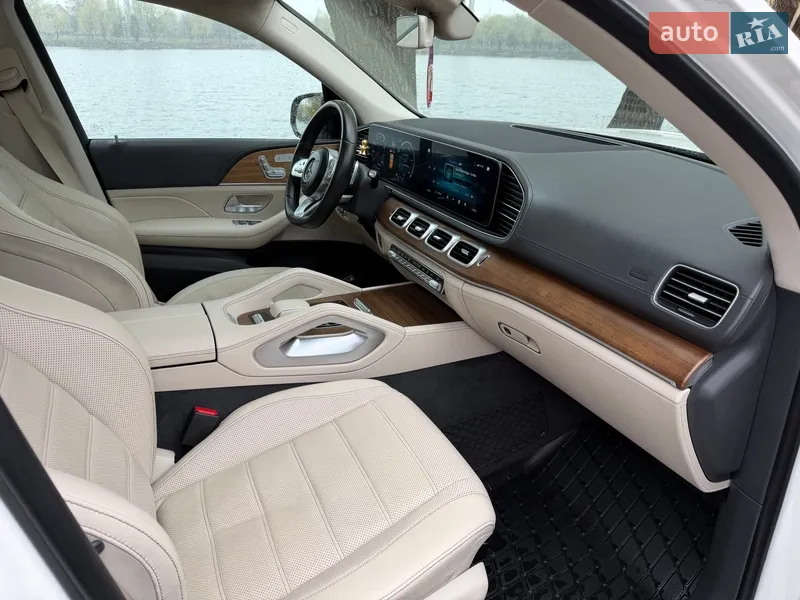 Mercedes-Benz GLS Class 2019 VIN WDC1679231A097984 фото оголошення 12 з 49