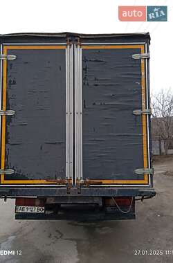 Вантажний фургон Mercedes-Benz LK-Series 1998 в 