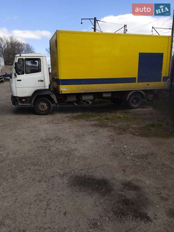 Грузовой фургон Mercedes-Benz LK-Series 1993 в Одессе