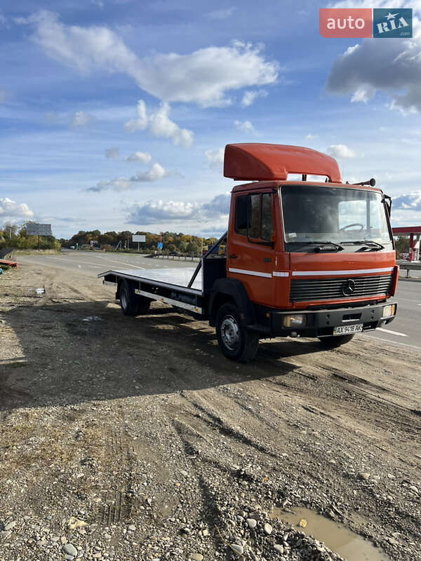 Эвакуатор Mercedes-Benz LK-Series 1995 в Черновцах