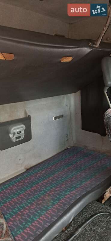 Рефрижератор Mercedes-Benz LK-Series 1993 в Днепре фото 6 Рефрижератор Mercedes-Benz LK-Series 1993 в Днепре