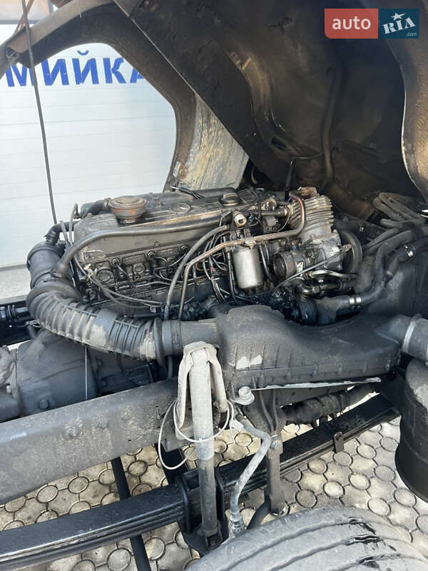 Грузовой фургон Mercedes-Benz LK-Series 1995 в Ужгороде