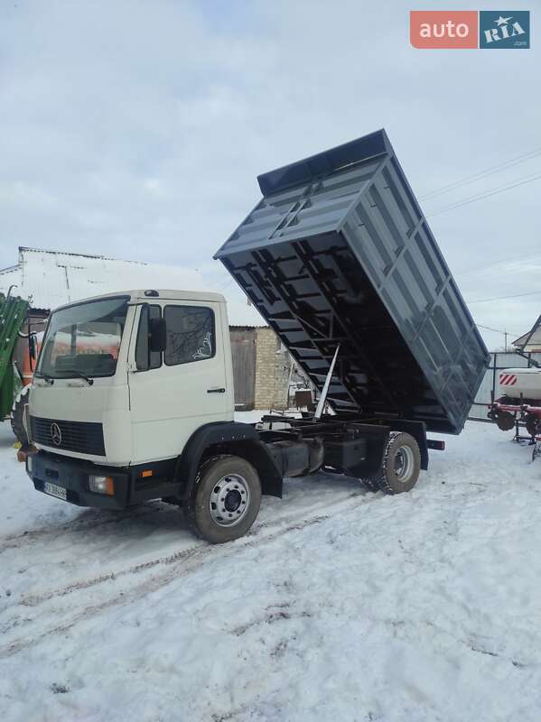 Mercedes-Benz LK-Series 1995