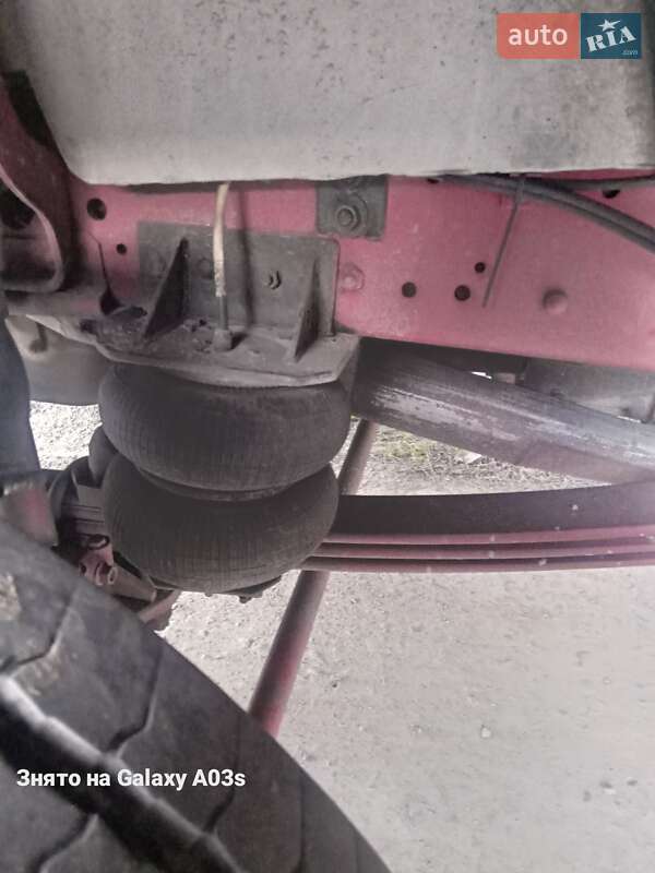 Грузовой фургон Mercedes-Benz LN-Series 1994 в Дубно