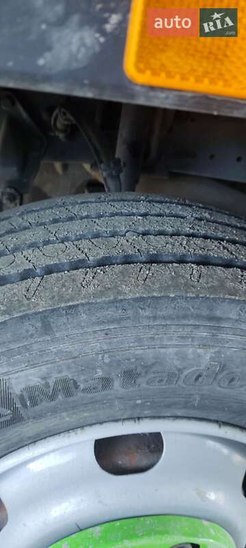 Бензовоз Mercedes-Benz LN-Series 1995 в Запорожье