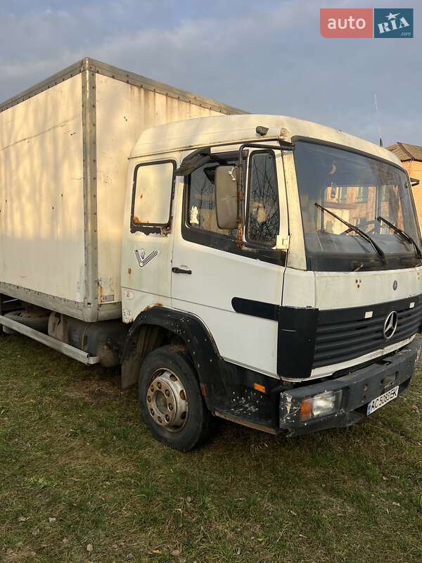 Вантажний фургон Mercedes-Benz LN-Series 1996 в Любешові