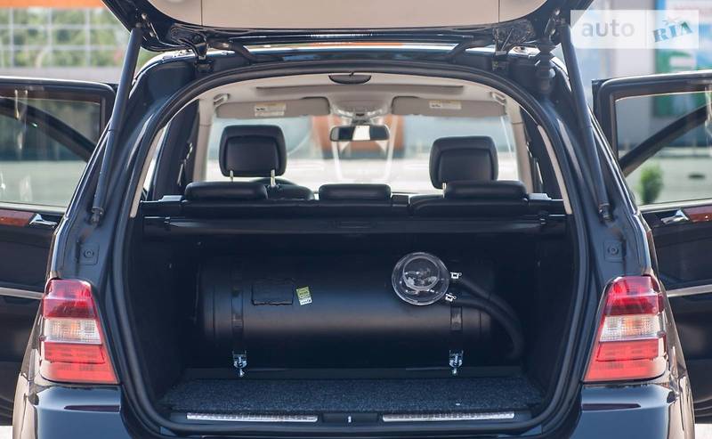 Внедорожник / Кроссовер Mercedes-Benz M-Class 2008 в Черкассах