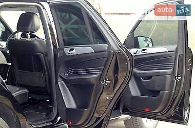 Внедорожник / Кроссовер Mercedes-Benz M-Class 2014 в 