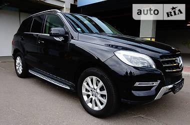 Внедорожник / Кроссовер Mercedes-Benz M-Class 2013 в Киеве