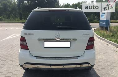 Позашляховик / Кросовер Mercedes-Benz M-Class 2008 в Дніпрі