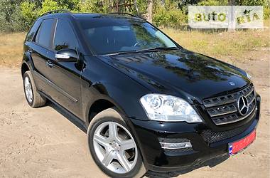 Позашляховик / Кросовер Mercedes-Benz M-Class 2006 в Харкові