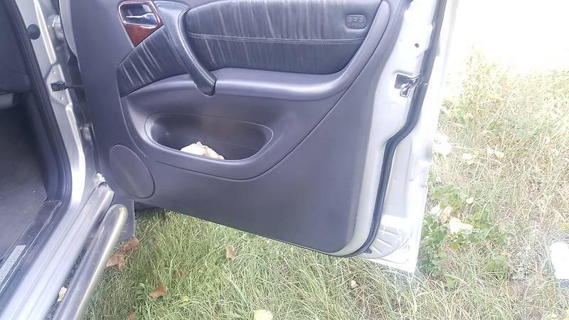 Позашляховик / Кросовер Mercedes-Benz M-Class 2000 в Києві