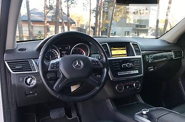 Внедорожник / Кроссовер Mercedes-Benz M-Class 2014 в Киеве